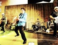 Surf'n Roll in concerto